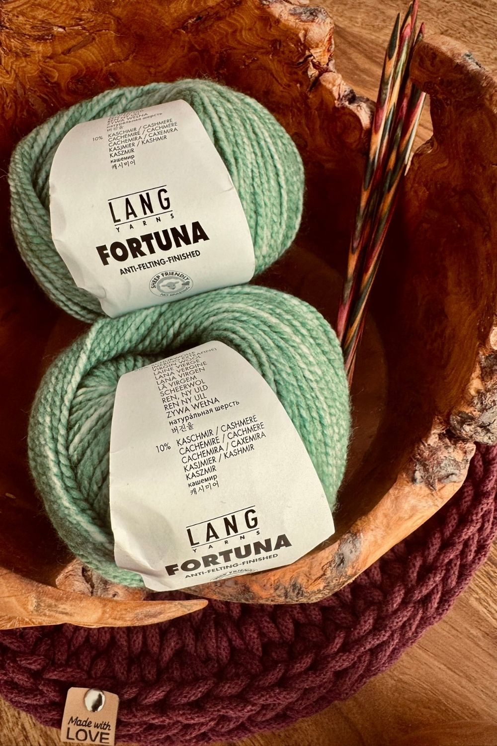 Materialübersicht für Mütze Elska, verwendete Wolle Lang Yarns Fortuna und Stricknadeln Knitpro in der Nadelstärke 5,0